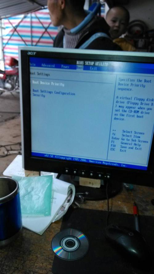 臺式計算機雙顯示器連接與配置完整指南